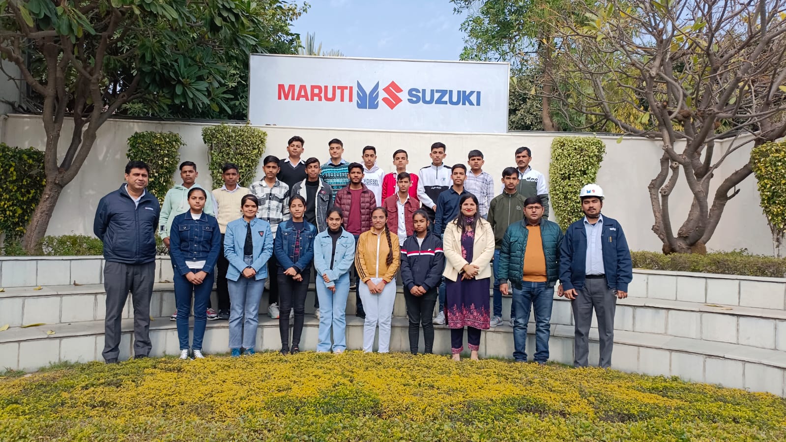 Educational_Tour_to_Maruti